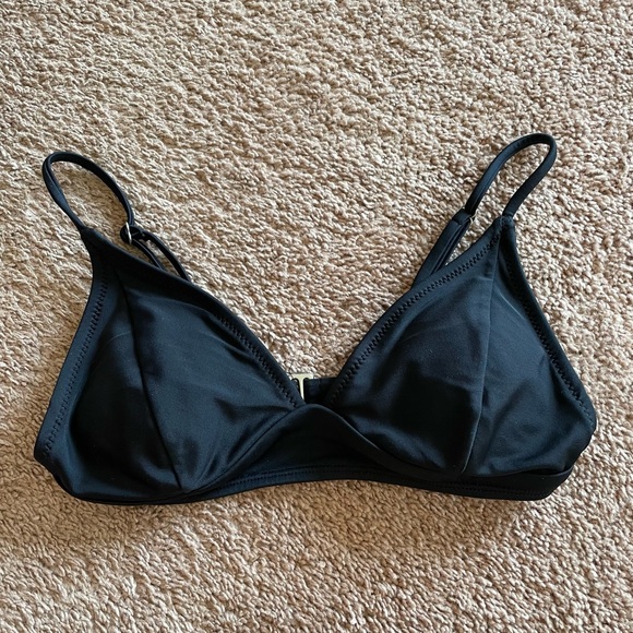 Old Navy Other - BLACK BIKINI TOP!!🎱